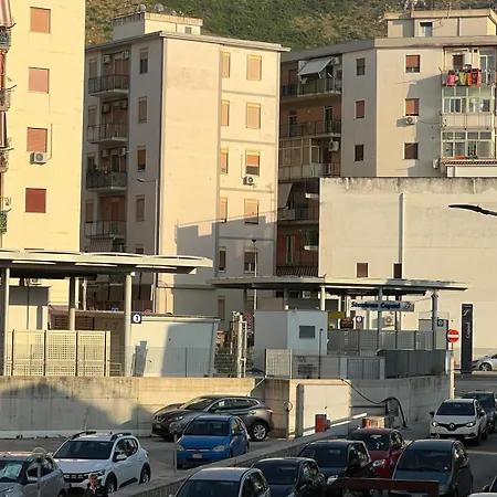 A Casa Di Teo Tra Stazione E Mare Capaci